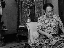 Santosa Doellah, Pendiri Batik Danar Hadi Solo Wafat