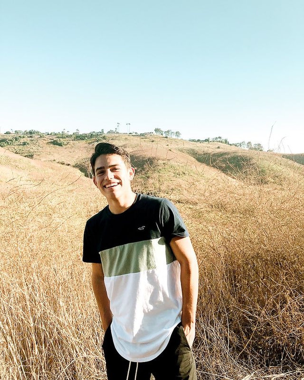 Anthony Barajas seleb TikTok asal Amerika ini meninggal secara tragis ditembak usai nonton bioskop di California&period; Yuk intip potretnya&excl;