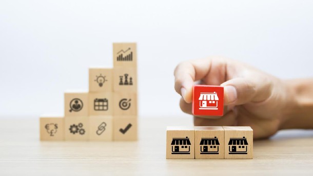 Bisnis Langsung Buka Banyak Outlet, Berkah atau Gegabah?
