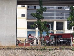 Kebakaran Kantor LRT di Jakut, Sempat Terdengar Suara Ledakan