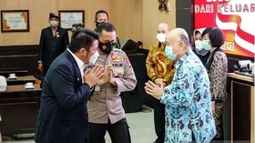 Kapolda Eko Ziarah Makam Akidi Tio: Agar Arwah Beliau Tenang