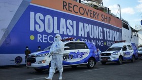 FOTO: Isolasi Apung Pasien Covid-19 di Kapal Umsini