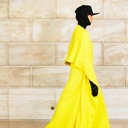 Ini Ide OOTD untuk Hijabers dari Koleksi Runway Fall/Winter 2021