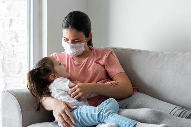 Pilih-pilih Obat Flu, Apakah Oseltamivir Aman untuk Ibu Menyusui?