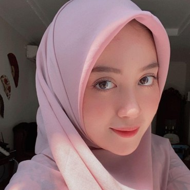 Lama Menghilang, Nabilah Eks JKT48 Kini Putuskan Berhijab?