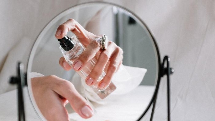 Jadi Wangi Favorit Selebriti! Ini 8 Pilihan Parfum Aroma Vanilla yang Elegan