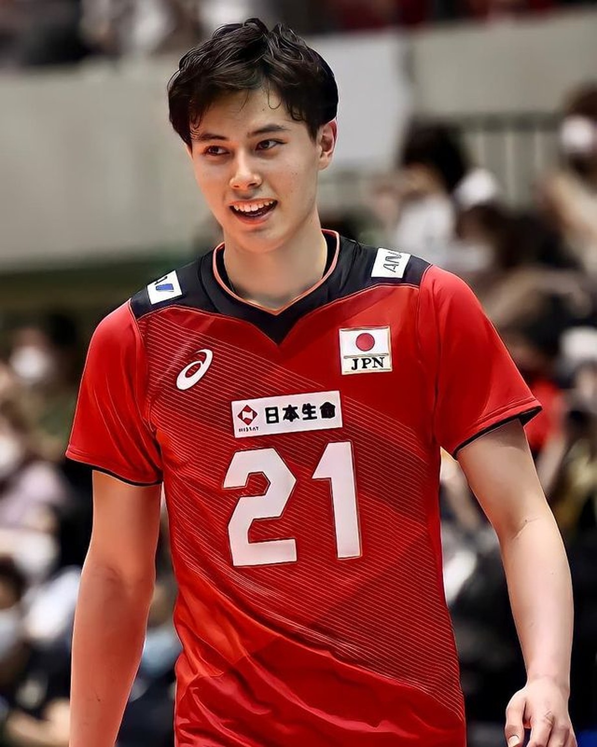 Atlet voli Jepang memiliki wajah yang tampan&period; Aktor Nicholas Saputra terseret karena disebut kembaran&period; Yuk intip pesona sang atlet&excl;