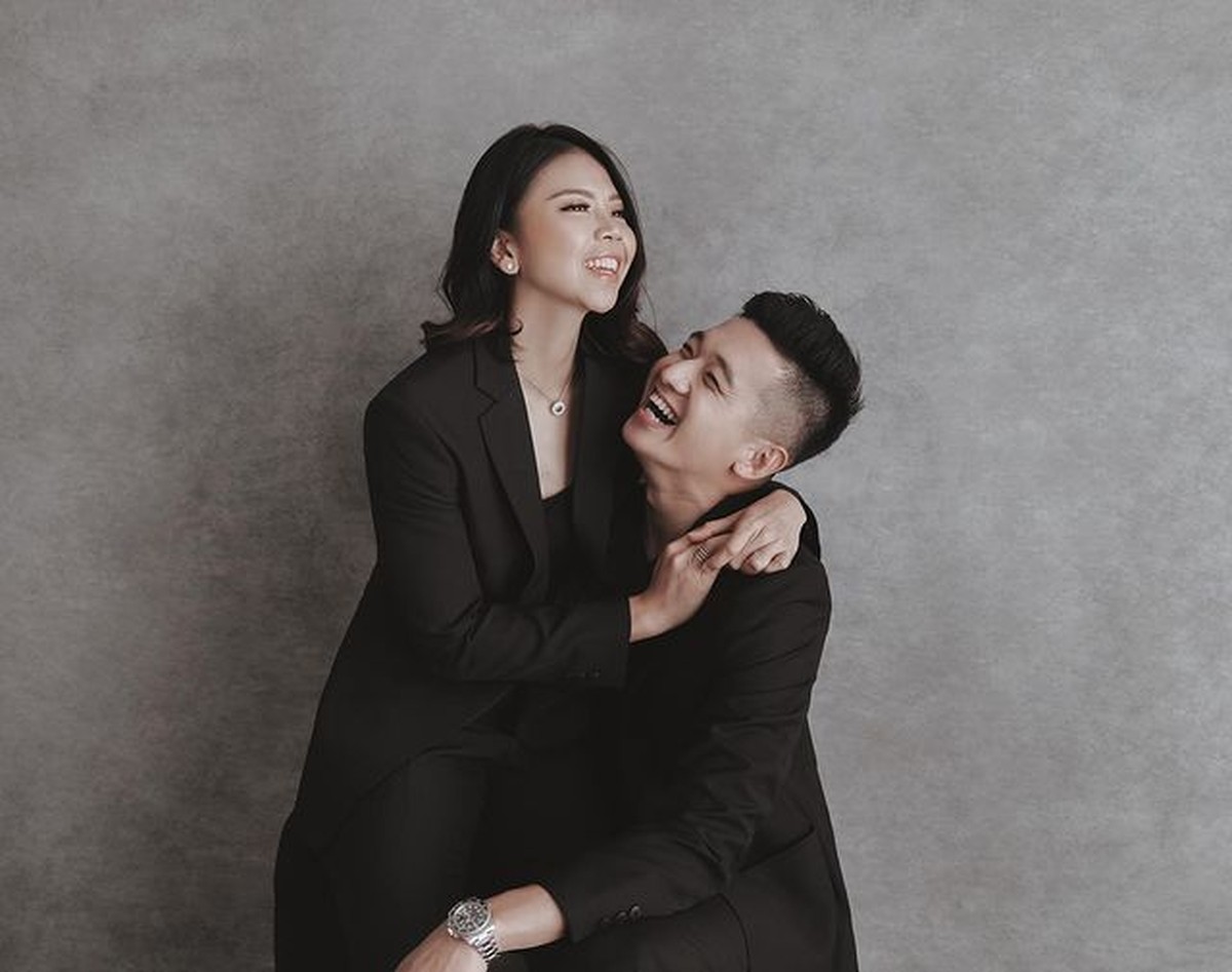 Kemenangan Greysia Polii dan Apriyani Rahayu tak lepas dari doa para pendukung&period; Intip potret Greysia dan suami si pendukung setianya&excl;