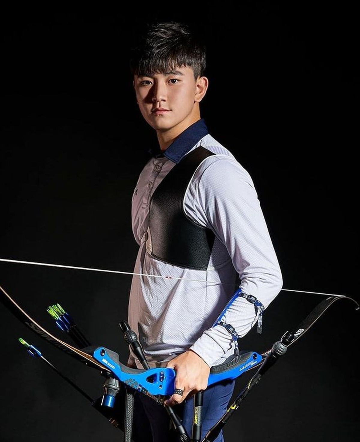 Atlet panah Korea Selatan&comma; Kim Je Deok jadi perbincangan karena usianya yang muda dan berhasil raih emas&period; Yuk kita intip&excl;