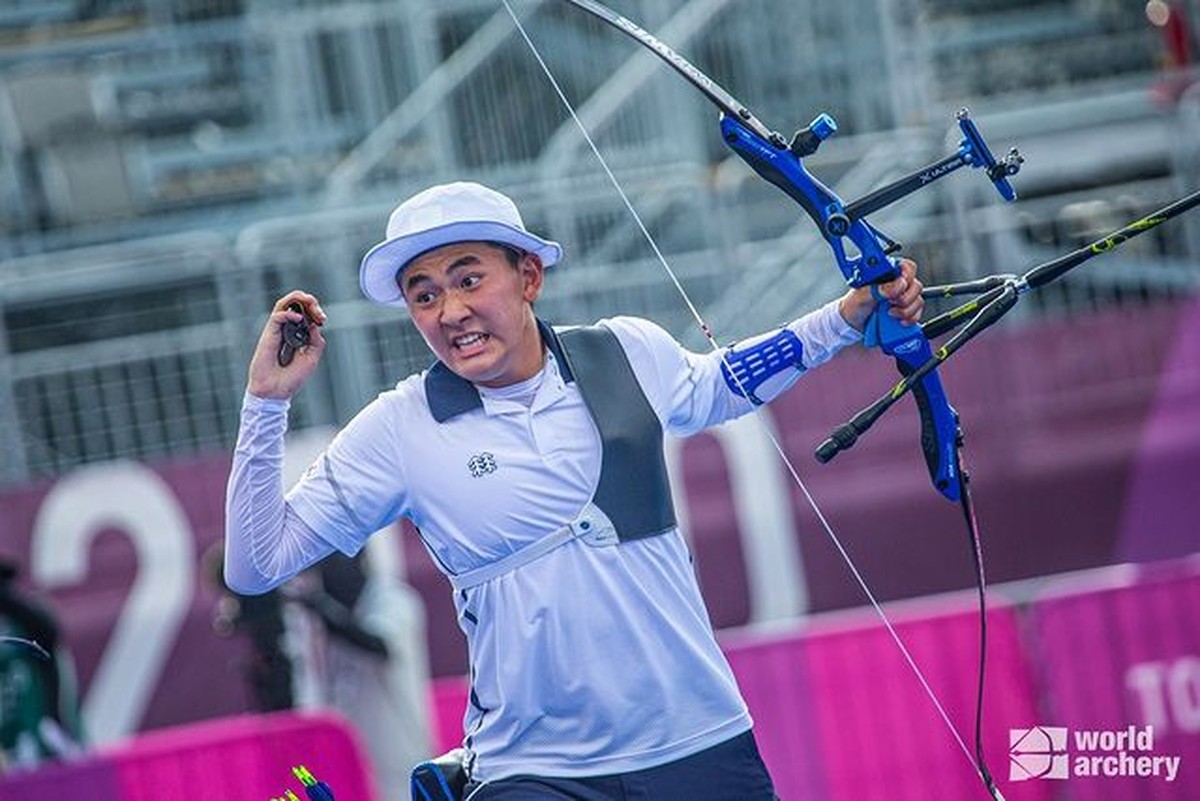 Atlet panah Korea Selatan&comma; Kim Je Deok jadi perbincangan karena usianya yang muda dan berhasil raih emas&period; Yuk kita intip&excl;