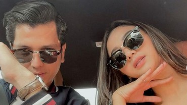 img-title Kebiasaan Glenca Chysara yang Bikin Rendi Jhon Susah Tidur