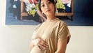 Nola B3 penyanyi senior yang telah vakum mengumumkan kehamilan anak ke 4 di usia 43 tahun pada &lpar;11&sol;7&rpar;&period; Yuk intip nola dan babybumpnya&excl;