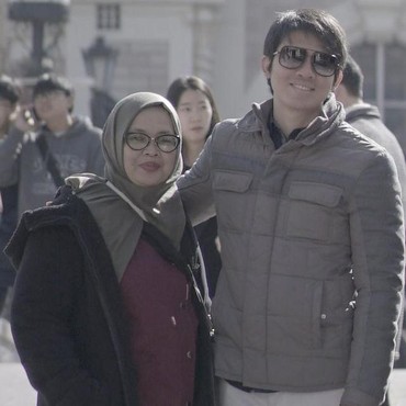 Irwansyah Tulis Pesan Haru, Ungkap Rindu Mendiang Ibunda