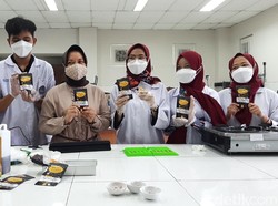 Mahasiswa UMP Ciptakan Permen Anti Corona Pereda Batuk