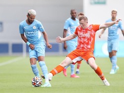 Laga Uji Coba: Manchester City Hajar Blackpool 4-1