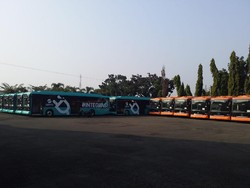 Fitur Bus Listrik TransJakarta: Ada Suara Buatan, Pakai Baterai Spesifikasi Tesla