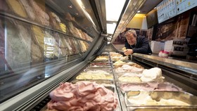 FOTO: Nikmat Gelato Berusia 130 Tahun di Wina