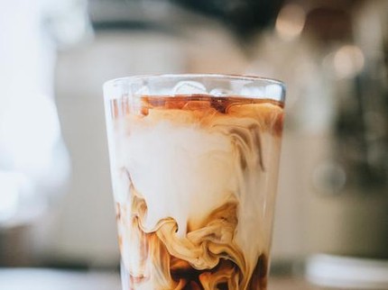 5 Resep Minuman Kopi ala Cafe, Pakai Susu Gula Aren hingga Boba dan Alpukat