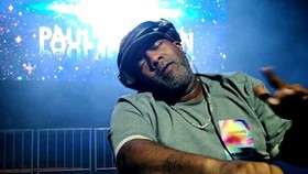 DJ dan Produser Paul Johnson Meninggal Akibat Covid-19