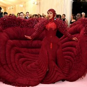10 Tampilan Selebriti Paling Ikonis dan Heboh Saat Menghadiri Met Gala! Siapa Favoritmu?