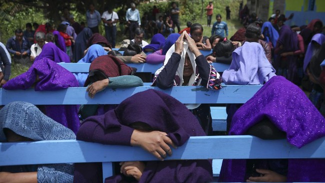 FOTO: Milisi Warga Meksiko Menolak Tunduk dari Kartel Narkoba