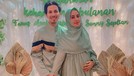 Fairuz A Rafiq menggelar acara tasyakuran atas kehamilan anak ke 3 nya yang sudah memasuki usia 4 bulan&period; Yuk intip&excl;
