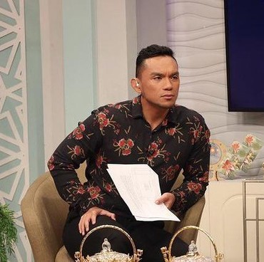 Fakhrul Razi Batalkan Pertunangan dengan Rina Nose Usai Salat Istikharah