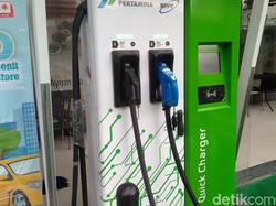 Beda dengan Tarif Rumahan, Segini Biaya Cas Mobil Listrik di SPKLU Pertamina