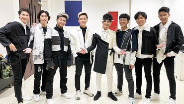 Lirik Lagu Baby - Un1ty