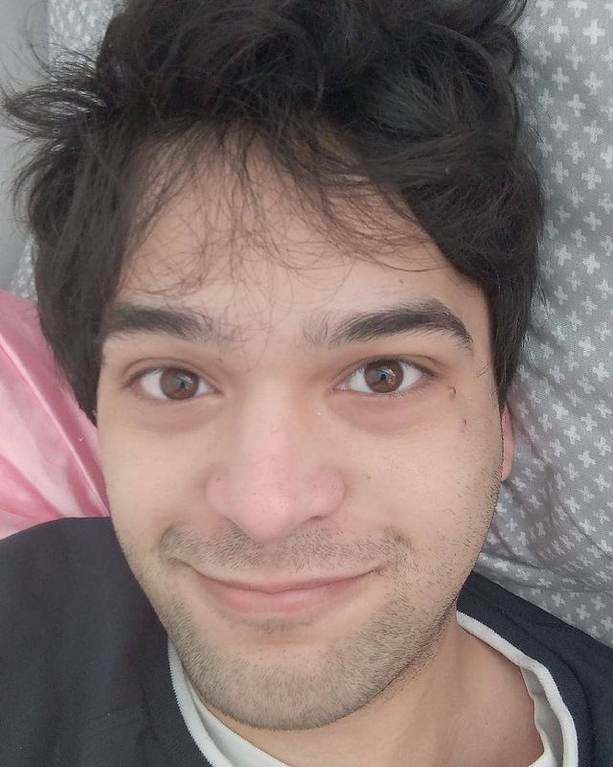 Wajah Tampan David Jonathan Adik Reza Rahadian