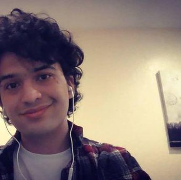 Wajah Tampan Kebule-bulean David Jonathan Adik Reza Rahadian