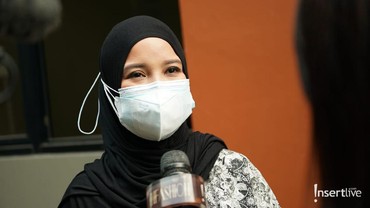 Sekeluarga Terpapar Covid-19, Chaca Frederica Harus Pisah Rumah dengan Suami