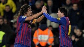 Pesan Menyentuh Puyol Usai Messi Tinggalkan Barcelona