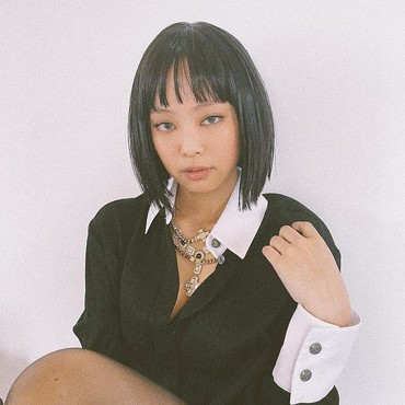Gaya Rambut Terbaru Jennie BLACKPINK yang Jadi Sorotan