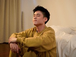 Gentle Bones dan Gamaliel Buktikan Santai Tak Selamanya Buruk