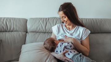DUA MINGGU PERTAMA HINGGA ANAK 6 BULAN