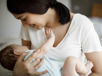 7 Tips Melancarkan ASI, Bisa Dimulai Sejak Hamil dan Sebelum Bekerja Bun