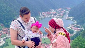 TINGGAL DI BAWAH GUNUNG TURKI BAK REKREASI