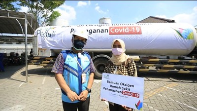 PLN Salurkan 12 Ton Oksigen ke RS Rujukan Covid-19 di Jatim