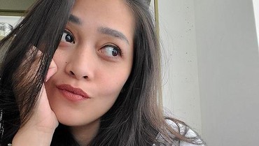 Gracia Indri Bingung Makan Apa di Belanda, Iis Dahlia: Gado-gado Aja Simpel