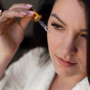 4 Rekomendasi Serum dengan Kandungan Peptide, Dipercaya dapat Mencegah Penuaan Dini