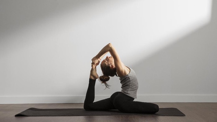 Sedang Mengalami Stres? Cobalah Lakukan Olahraga Yoga untuk Mendapatkan Ketenangan Secara Cepat! Sedang Mengalami Stres? Cobalah Lakukan Olahraga Yoga untuk Mendapatkan Ketenangan Secara Cepat!