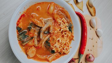 CARA MEMBUAT CILOK KUAH SEBLAK