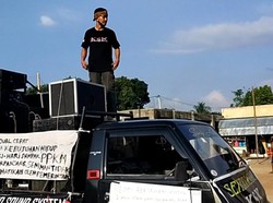 Bertahan di Tengah Pandemi, Seniman di Kuningan Jual Alat-alat Musiknya