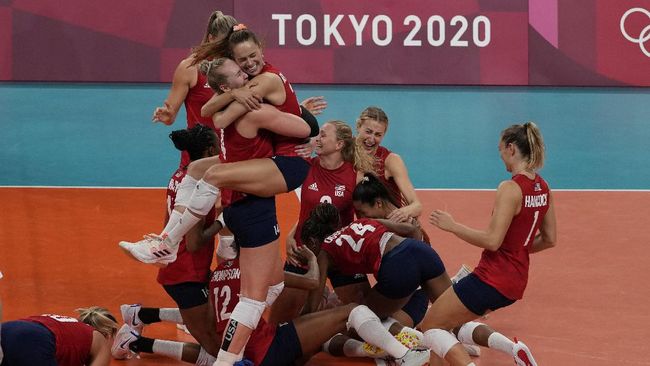 Amerika Serikat Juara Umum Olimpiade Tokyo 2020 Amerika Serikat jadi juara umum Olimpiade Tokyo 2020 setelah tim voli putri mereka menyumbangkan medali emas.