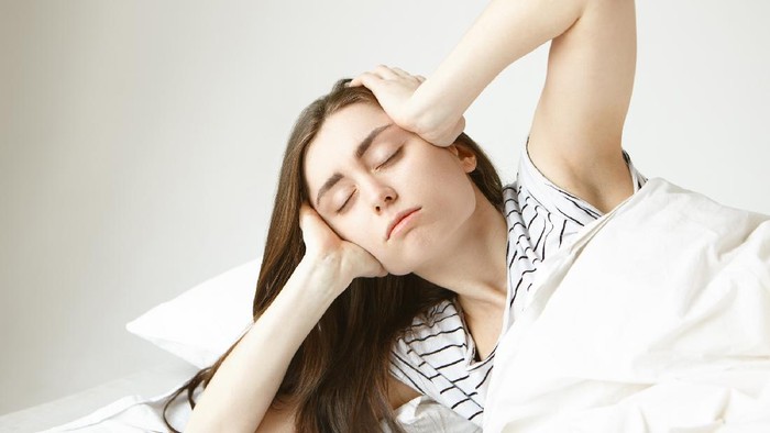Tanpa Perlu Bergantung dengan Obat Tidur, 5 Cara Ini Bantu Atasi Masalah Insomnia yang Menyerangmu