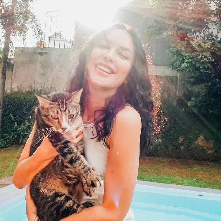 <p>Usia Sophia Latjuba yang telah melampaui kepala lima membuat warganet terheran-heran. Sebab, Bunda dua anak itu masih terlihat seperti gadis ABG. (Foto: Instagram @sophia_latjuba88)</p>