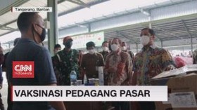 VIDEO: Vaksinasi Pedagang Pasar