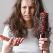 Hati-Hati! Kandungan Sampo ini Bikin Rambut Rontok Berlebihan