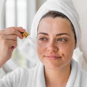 Pakai Serum, Tapi Kulitmu Gitu-Gitu Aja? Mungkin Kamu Melakukan 5 Kesalahan Ini